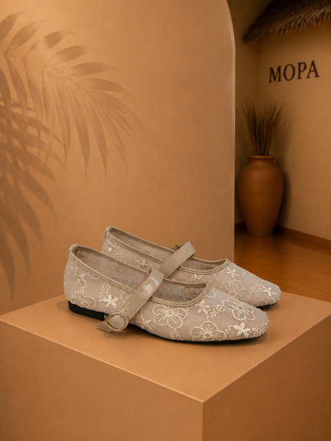 Ballet Flat